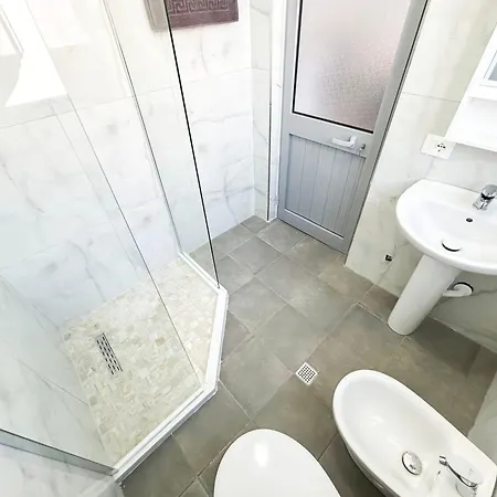 Marina Blu * Durrës