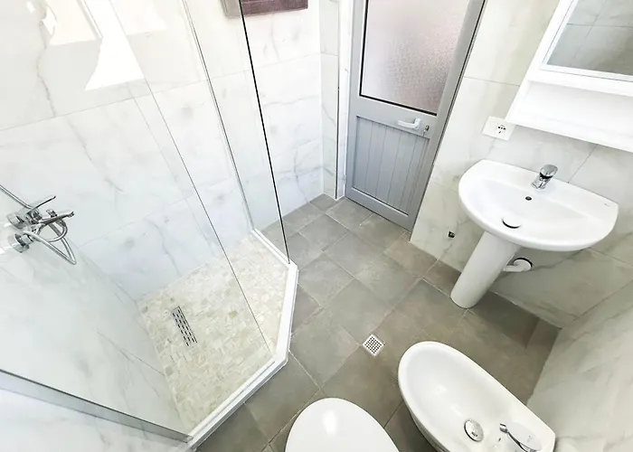 Marina Blu * Durrës